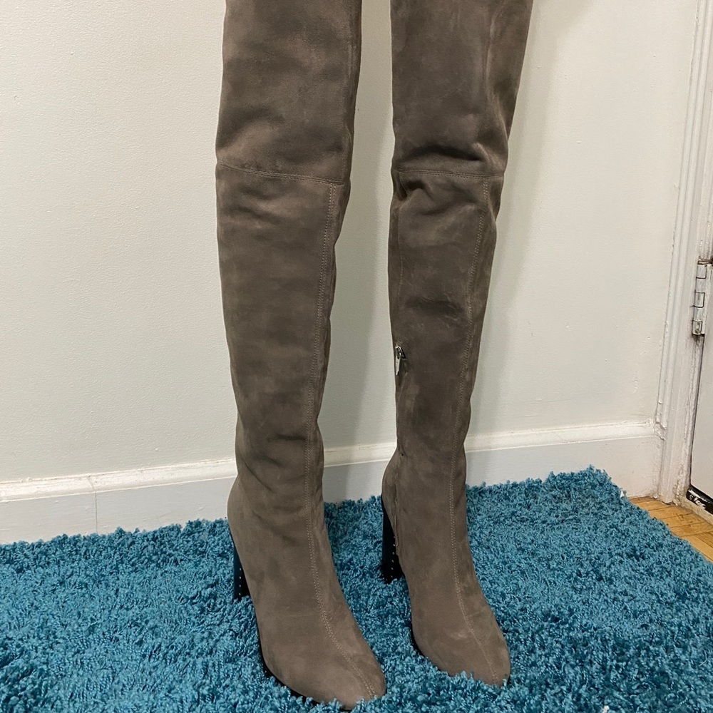 Brand new sigerson Morrison boots paid $600